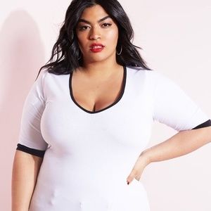 Rebdolls Essential Ringer V-Neck Top - Size L -NWT